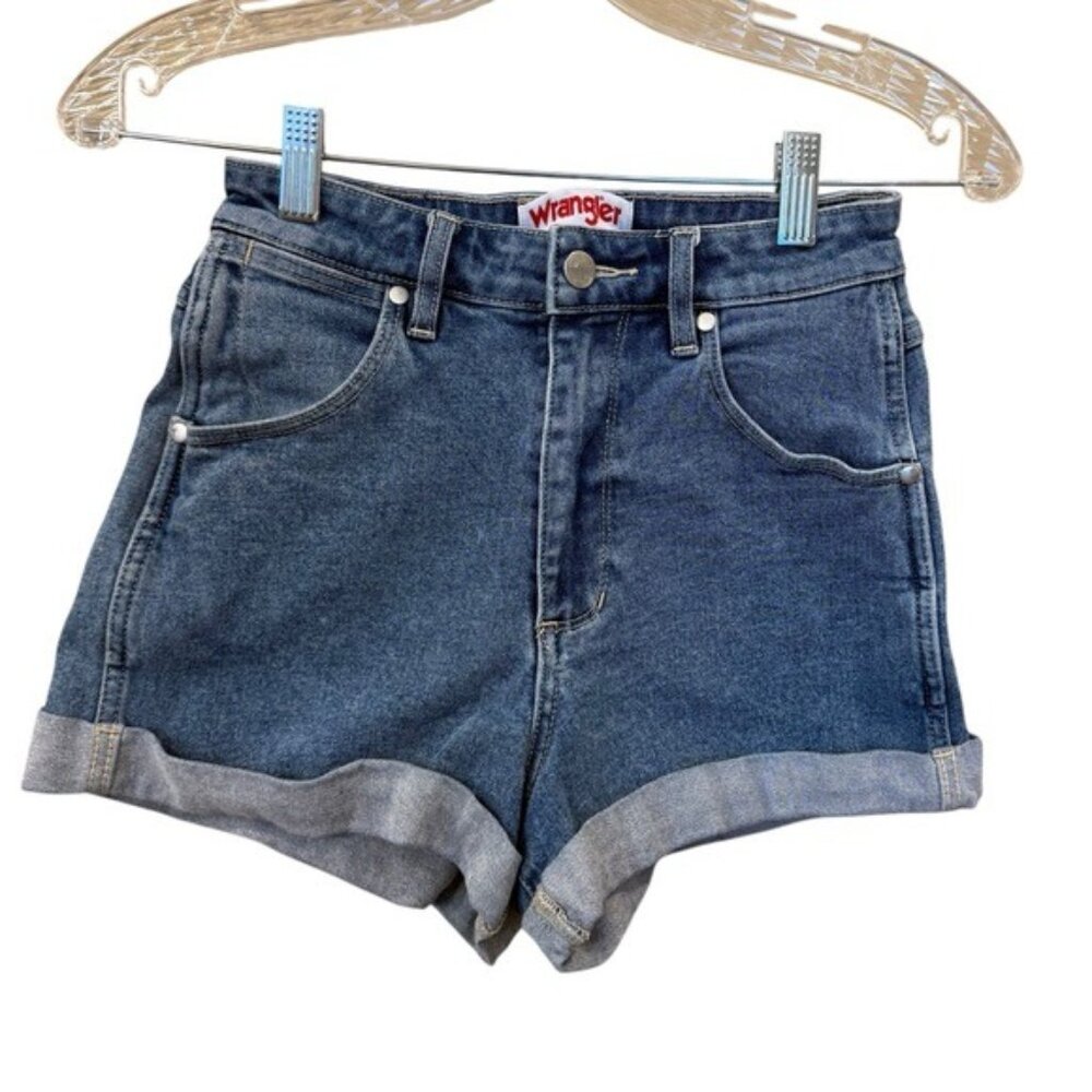 Wrangler x Urban Outfitters Hourglass High Rise Denim Shorts Waist 24 Cuffed